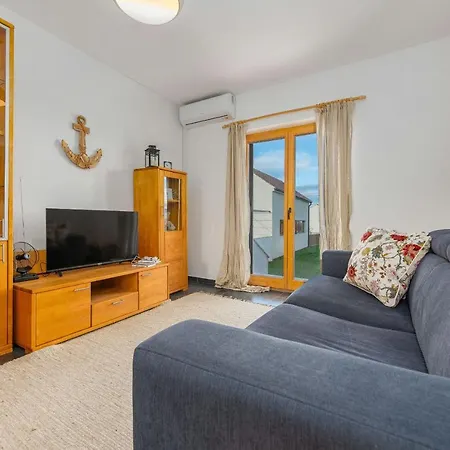 Pan Zadarvillas וילה