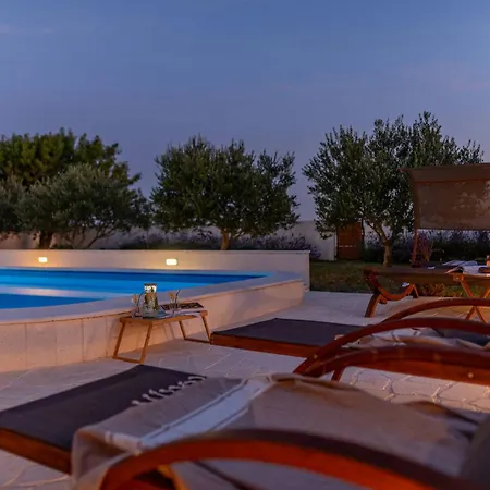 Pan Zadarvillas * Donje Biljane