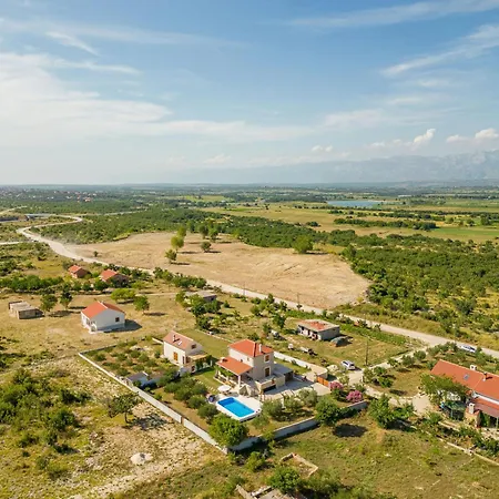 וילה Pan Zadarvillas *
