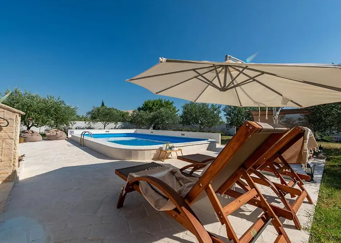 Pan Zadarvillas