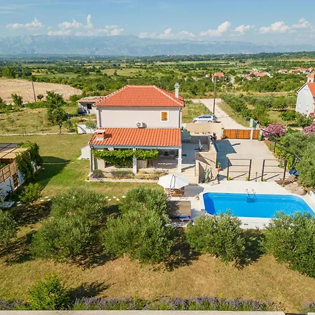 Pan Zadarvillas * Donje Biljane