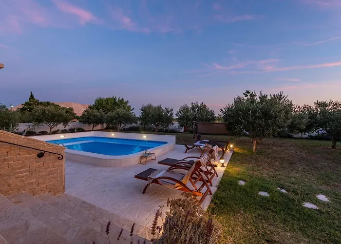 Pan Zadarvillas *